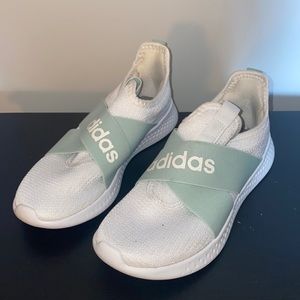 Adidas white slip on tennis shoes